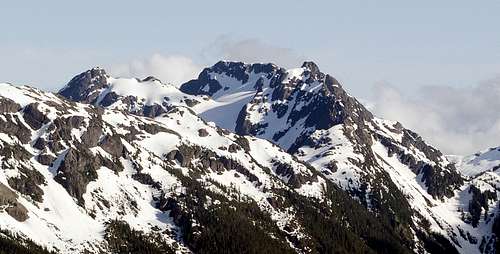El Piveto Mountain