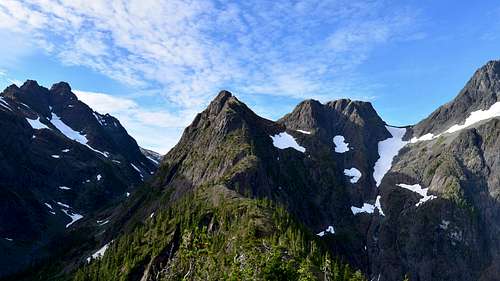 Looking along the Suspension Ridge, Slocomb's Rise