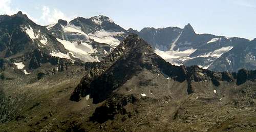 Southwards view of the head of Valeille <br>from the facing Col des Invergneux <i>2905m</i>