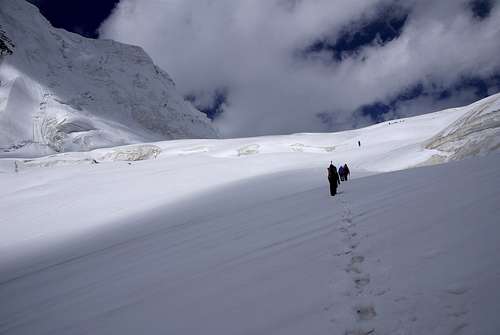 SnowLake - EnrouteHisparPass