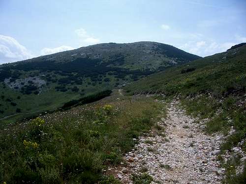 Muontain trail toward Šator...