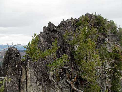 final rocky ridge to the top