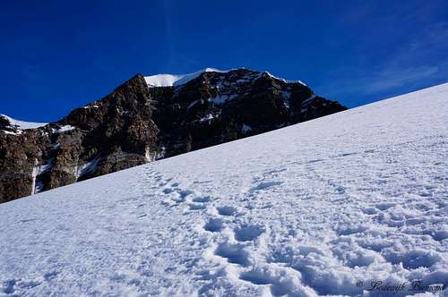 Lyskamm (14852 ft / 4527 m) South Face