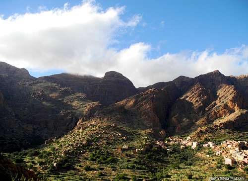 Jebel el Kest (Afa-n-Tmezgadiwine)