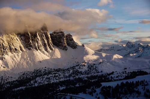 Evening glow on the 5 Sella Towers