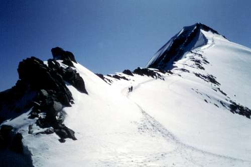 Presanella summit ridge (different perspective)