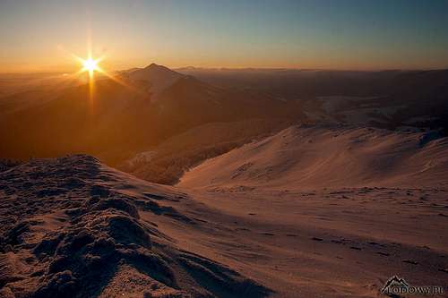 Mount Polonina Carynska at sunrise