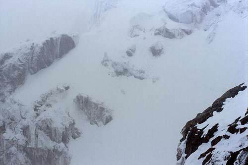 Solo Climber Survives Avalanche on Mt Rainier