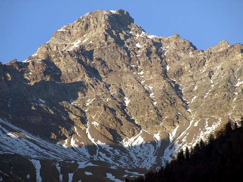 Mont Pisonet South Face between SE & SW Crests 2015