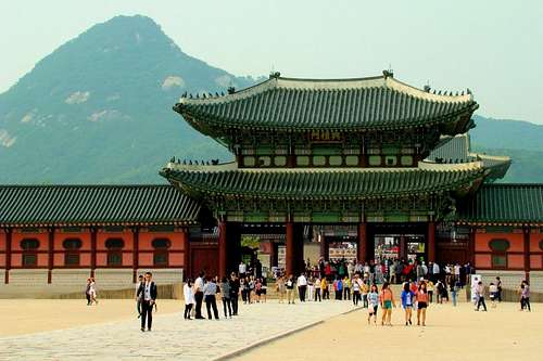 Gyeongbukgong Palace & Bugaksan Mountain