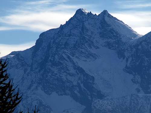 Grande Roise Chain above Aosta Southern Hill 2016