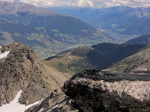 View down the Vinschgau valley from Piz Sesvenna