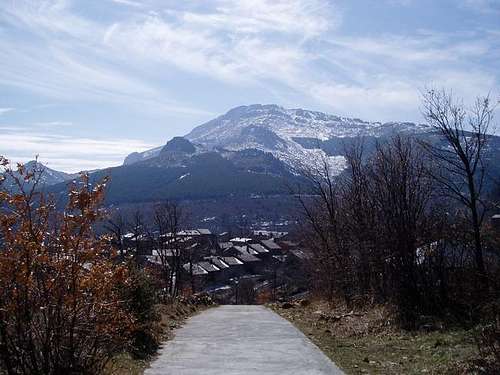 From Valverde de los Arroyos...