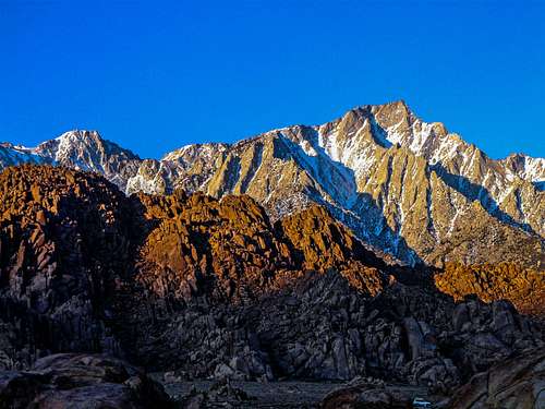 Fresh light on the Sierra from the Alabama Hills