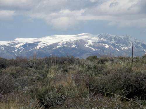 View from the ridge to the Sweetwater Mountains