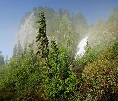 Cliffs in the Mist