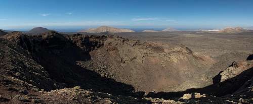 Pico Partido east crater