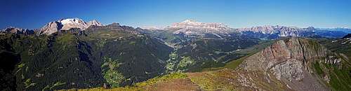 The broad W panorama of Col di Lana
