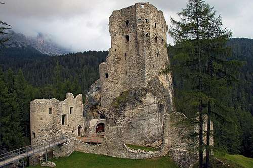 Andraz/Buchenstein castle