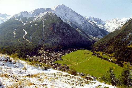 View  after a summer snowfall from Gimillian <br>of  Prato  di Sant'Orso, Cogne  and Valnontey