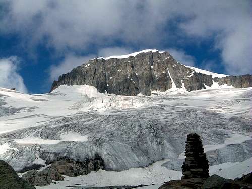 Galenstock from the head of Tiefengletscher