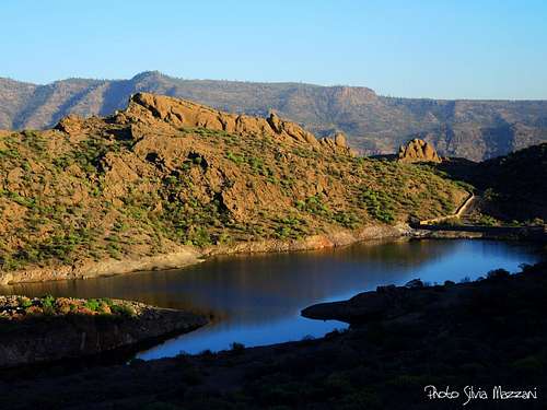 Tiny lake in the heart of Gran Canaria