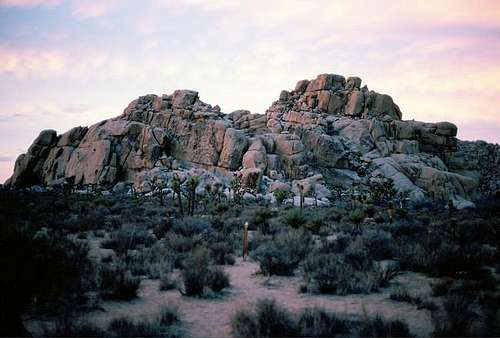 Echo Cove rocks, frontside....