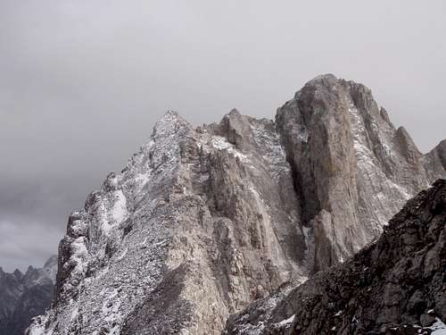 North Ridge/West Face of 'South Schlee', 5.6, Alpine II
