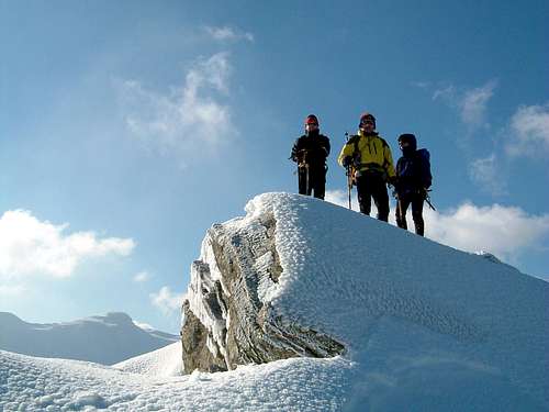 Summit of Pumacioletto in winter