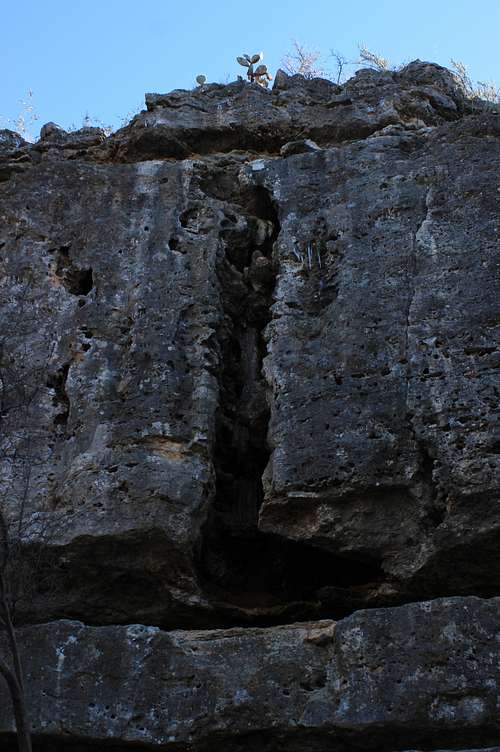 Middle Earth Wall (5.6-5.11a)
