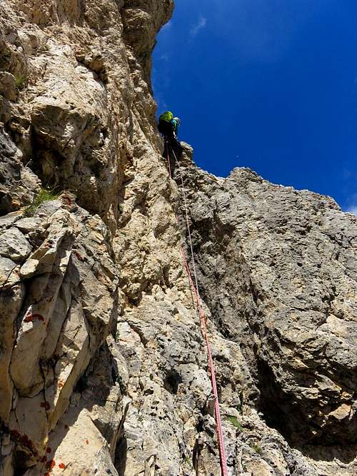 Jan leading the South Arete on Sass de Stria