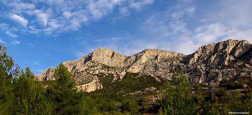 Montagne Sainte-Victoire overview