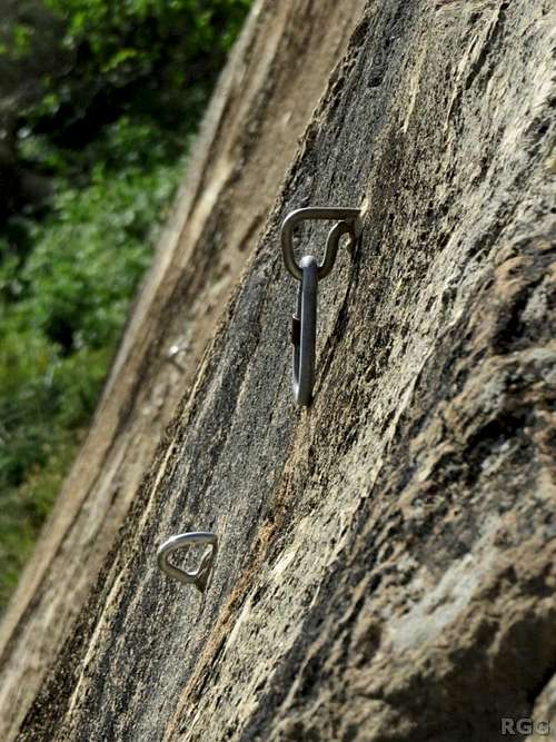 Unusual top anchor at the Black Slabs, with a carabiner
