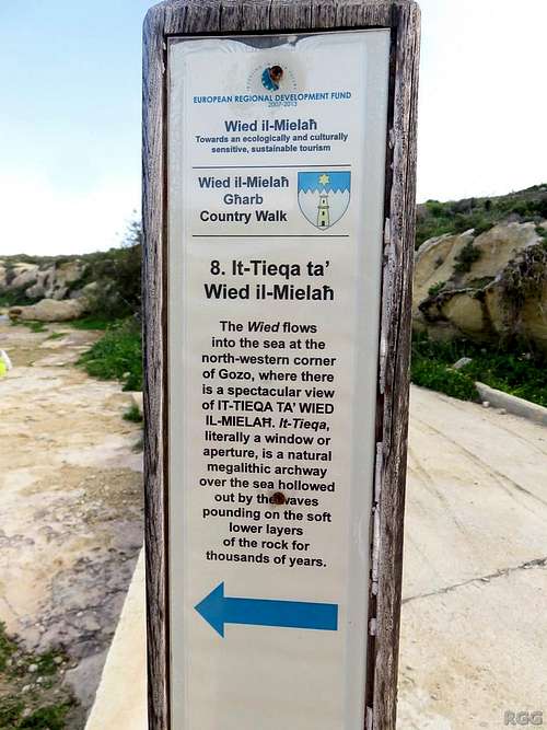 It-Tieqa ta'Wied il-Mielaħ parking lot