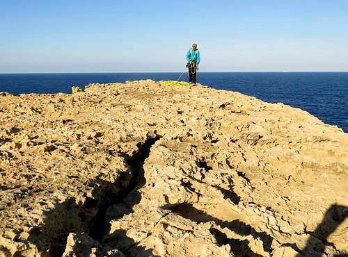 Jan on top of It-Tieqa ta' Wied il-Mielaħ