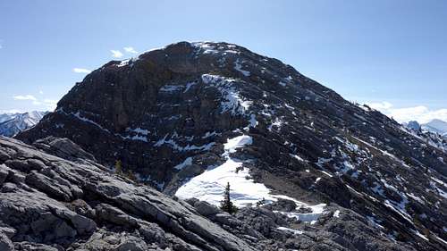 Ridgewalk to the summit of Loder