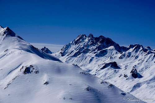 Piz Val Gronda (2812m) and Fluchthorn (3398m)