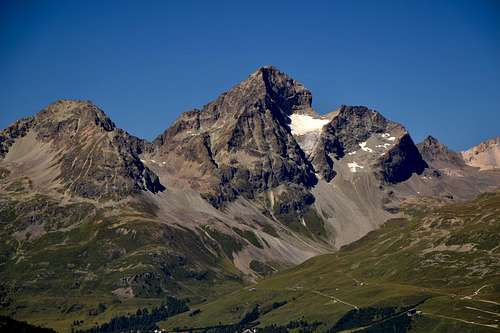 Piz Albana (3100 m) and Piz Julier (3381 m)