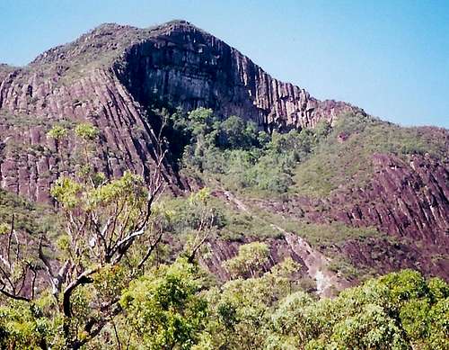 Mt Beerwah Australia, main route
